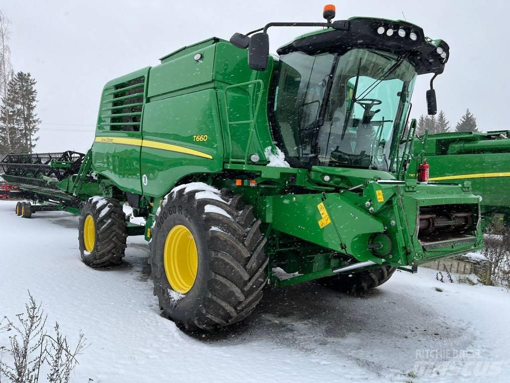 John Deere T 660 Mähdrescher