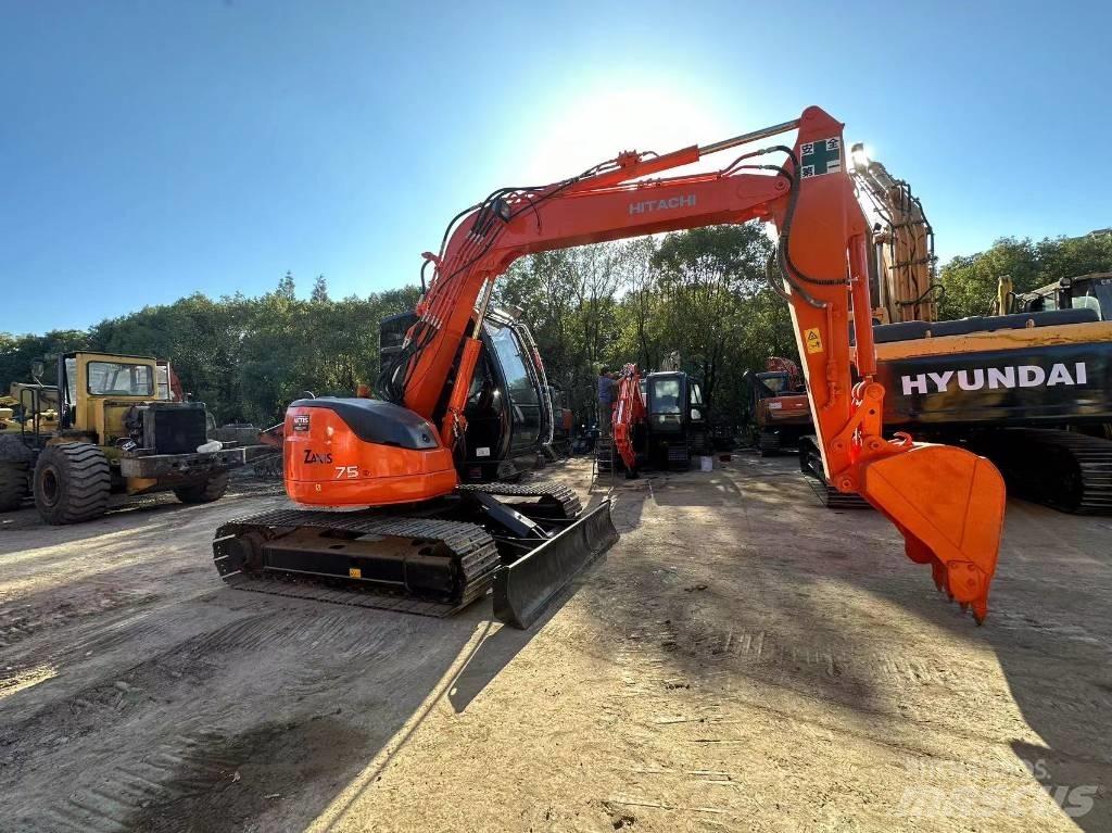 Hitachi ZX 75 Raupenbagger