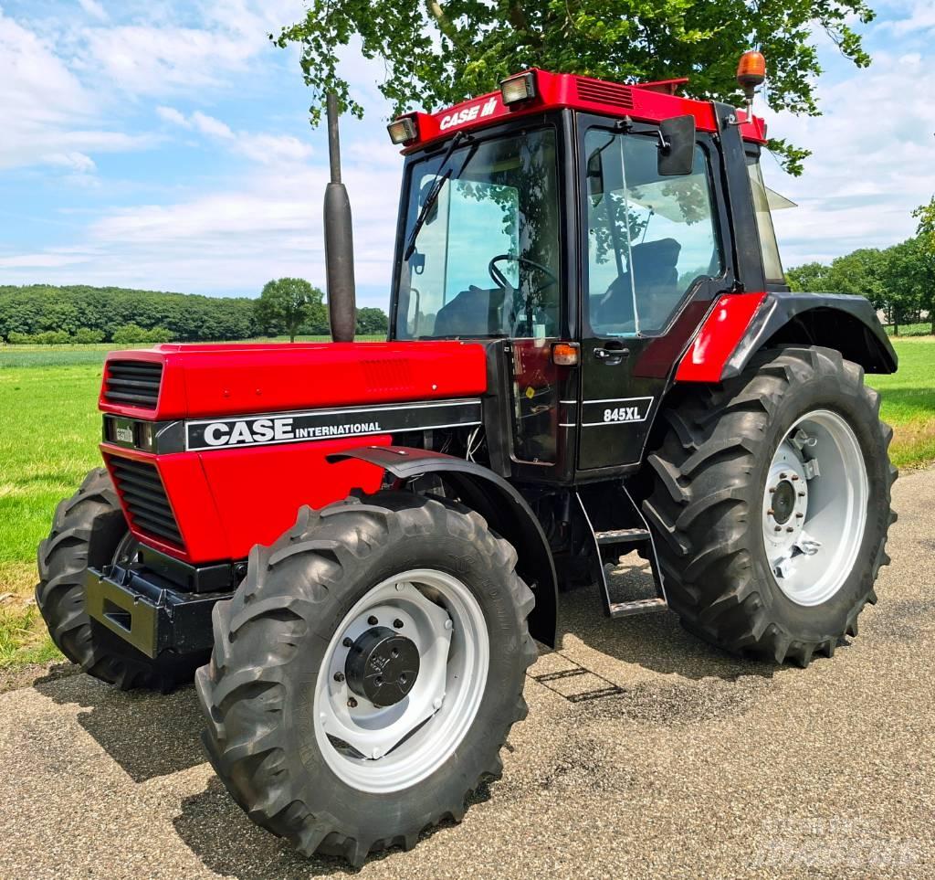 Case IH 845 xl Traktoren