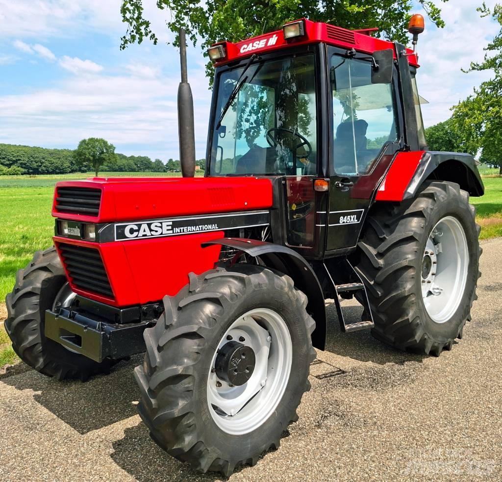 Case IH 845 xl Traktoren