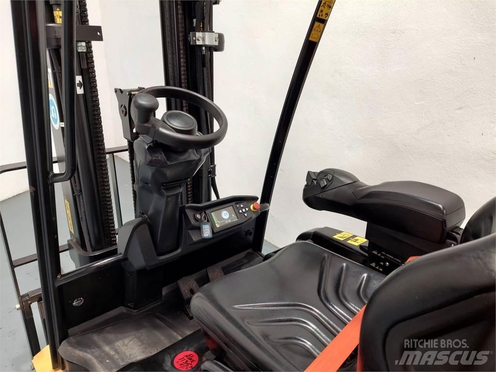 CAT EP16ACN Elektrische heftrucks