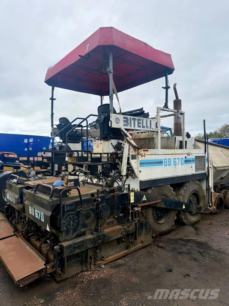 Bitelli BB 670 Strassenfertiger