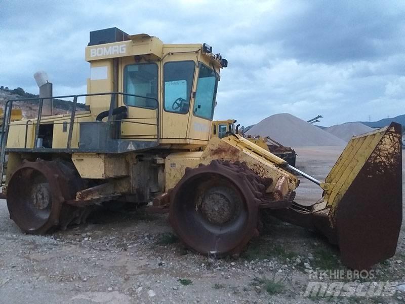 Bomag BC 771 RB Müllverdichter