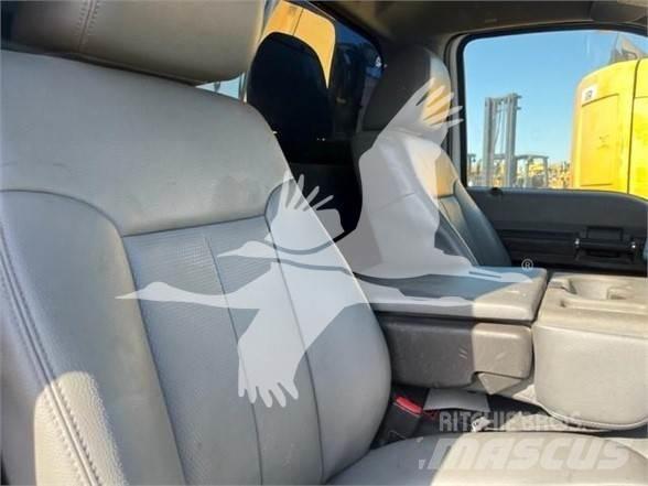 Ford F550 Sonstige Baumaschinen