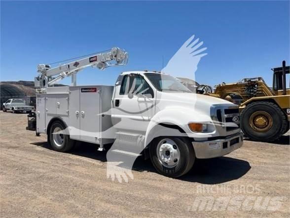 Ford F650 Sonstige Baumaschinen