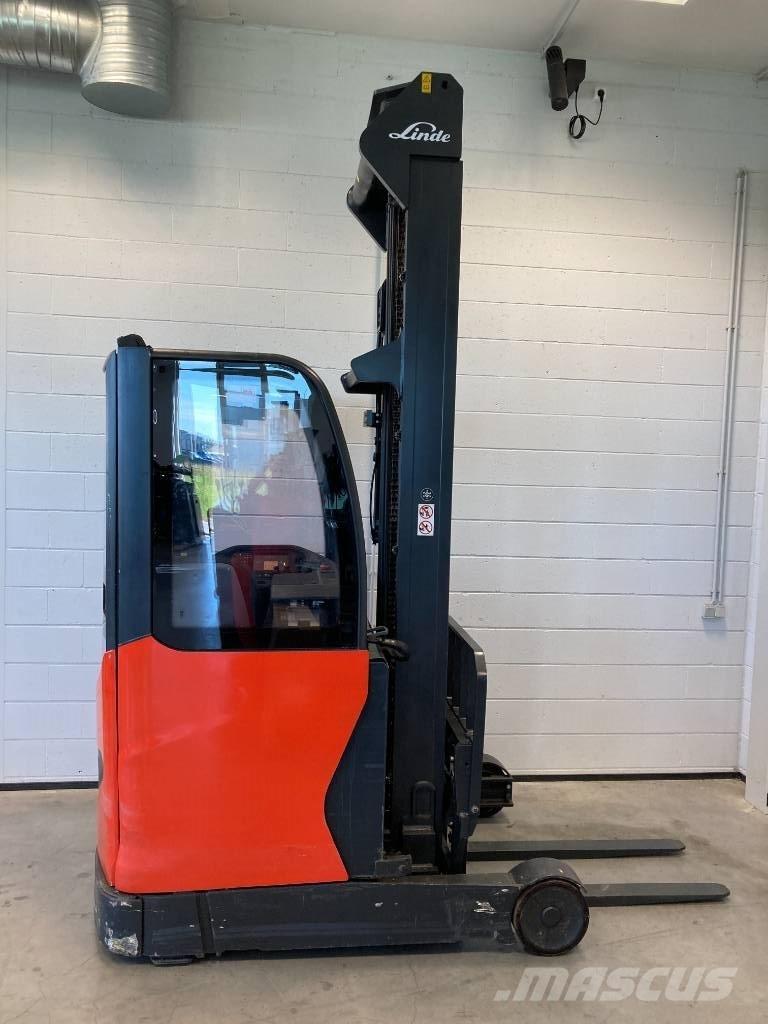 Linde R 14 Schubmaststapler