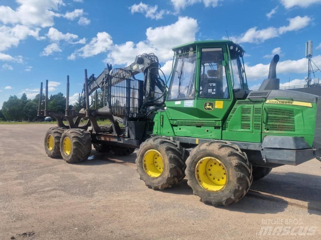John Deere 1110G Forwarder