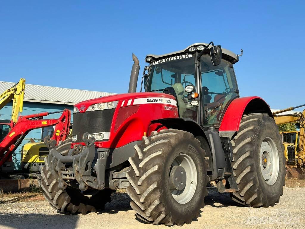 Massey Ferguson 8670 Traktoren