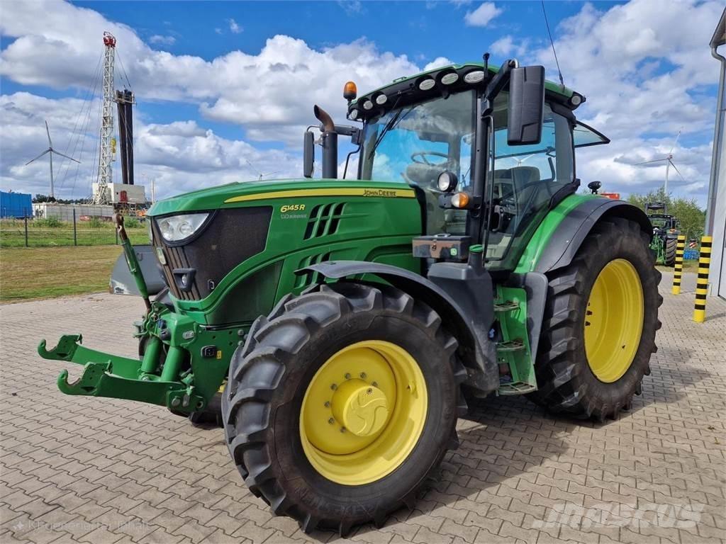 John Deere 6145R Traktoren