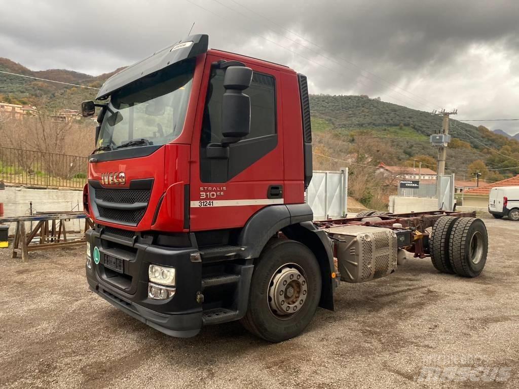 Iveco STRALIS 190S31 Autotransporter