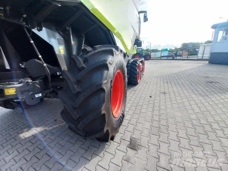 CLAAS Lexion 8800 TT Mähdrescher
