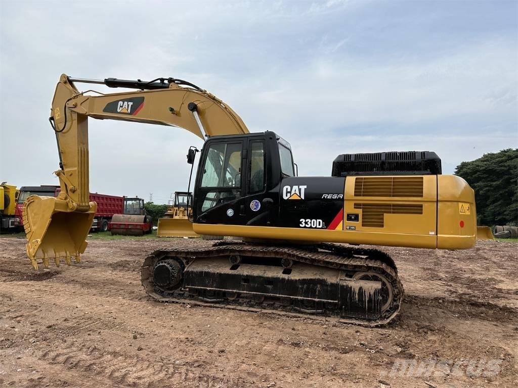 CAT 330 D L Raupenbagger