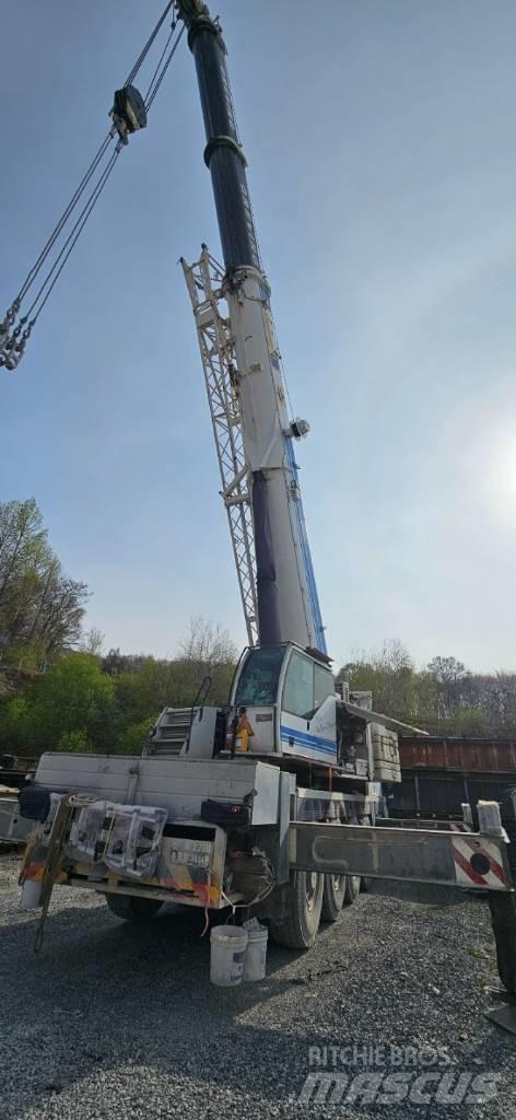 Liebherr LTM 1100 Kranen voor alle terreinen