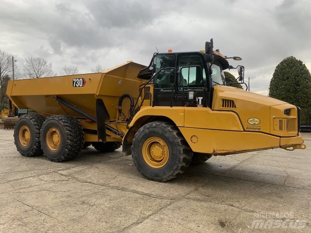 CAT 730 Dumper - Knickgelenk