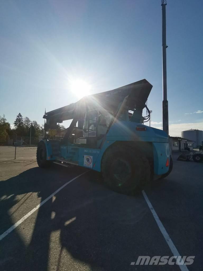 NCN 85 Reach-Stacker