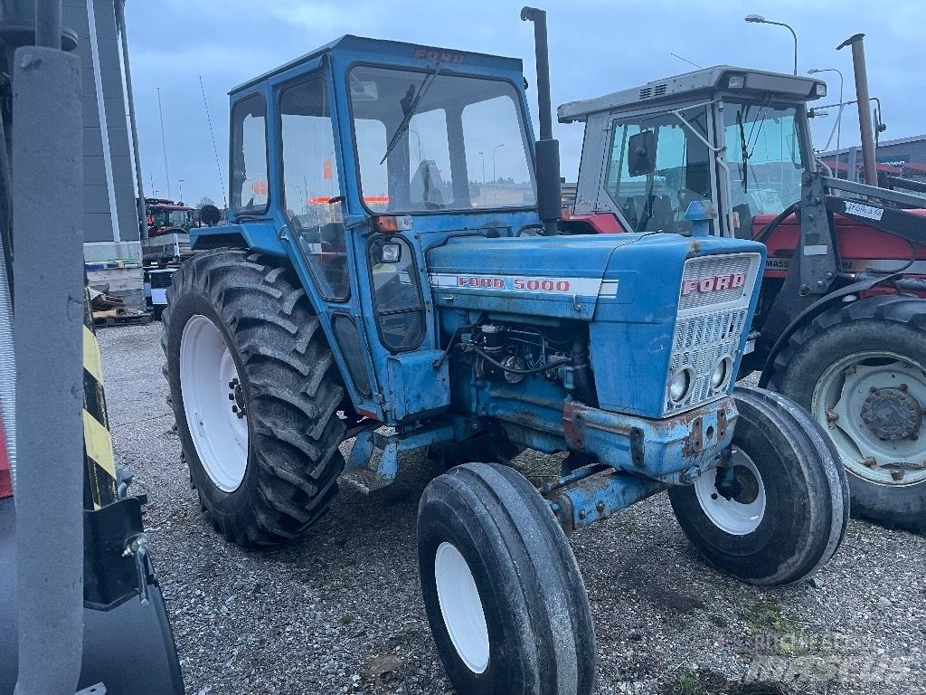 Ford 5000 Traktoren