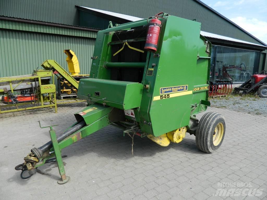 John Deere 545 Rundballenpressen