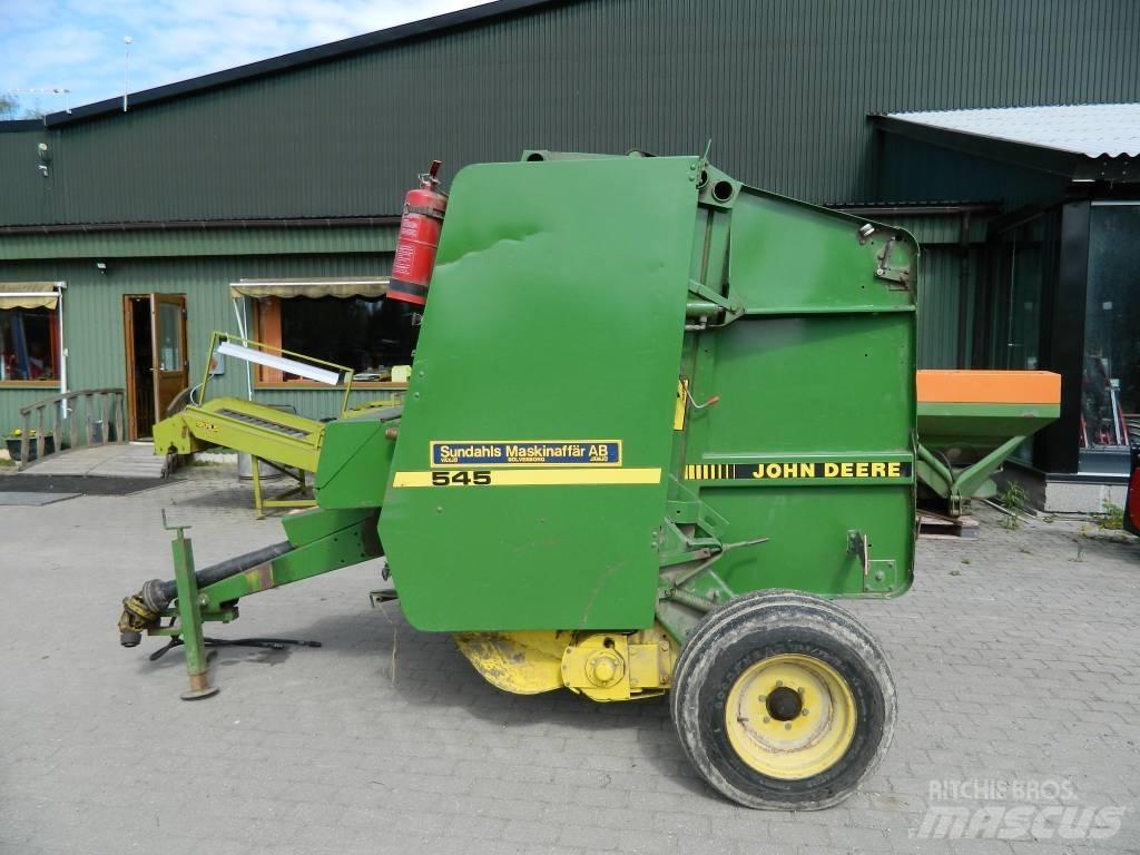 John Deere 545 Rundballenpressen