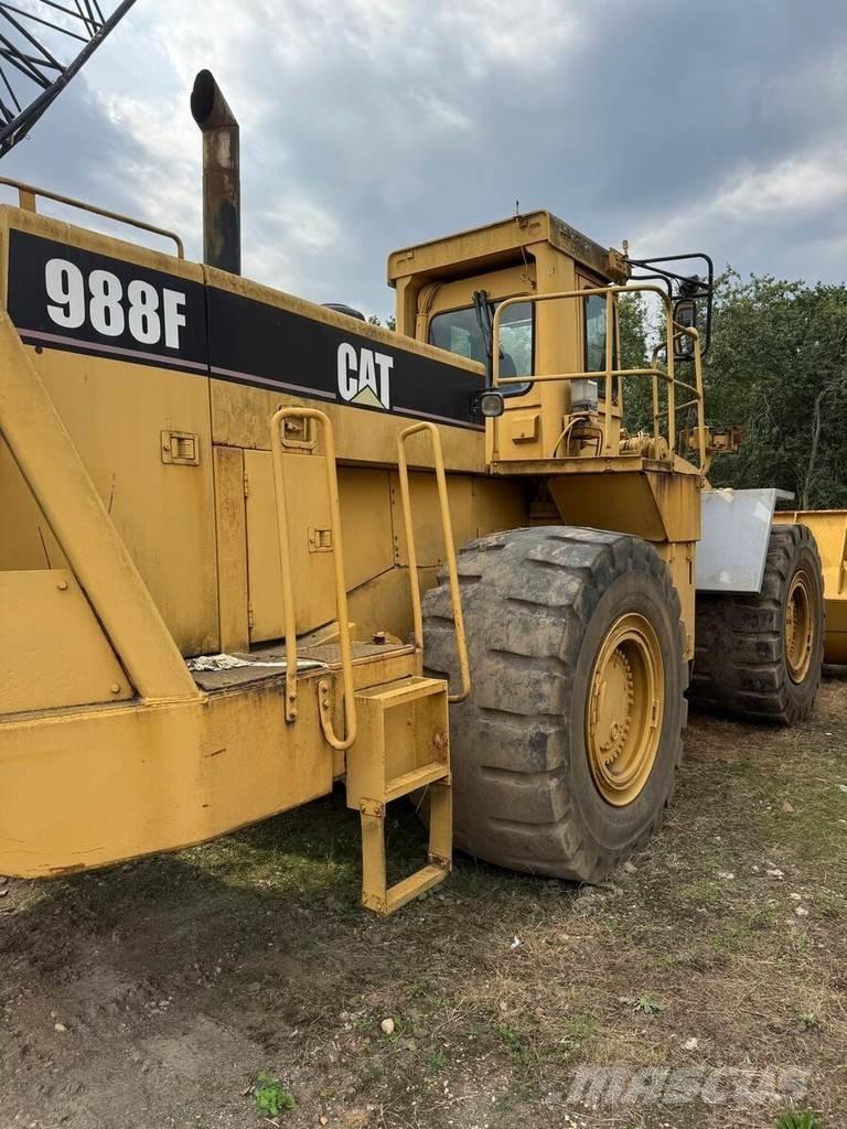 CAT 988F Radlader