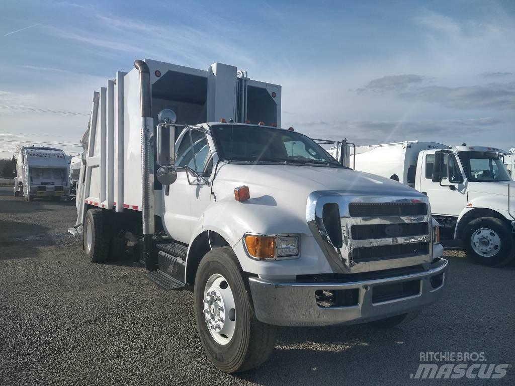 Ford F750 Müllwagen