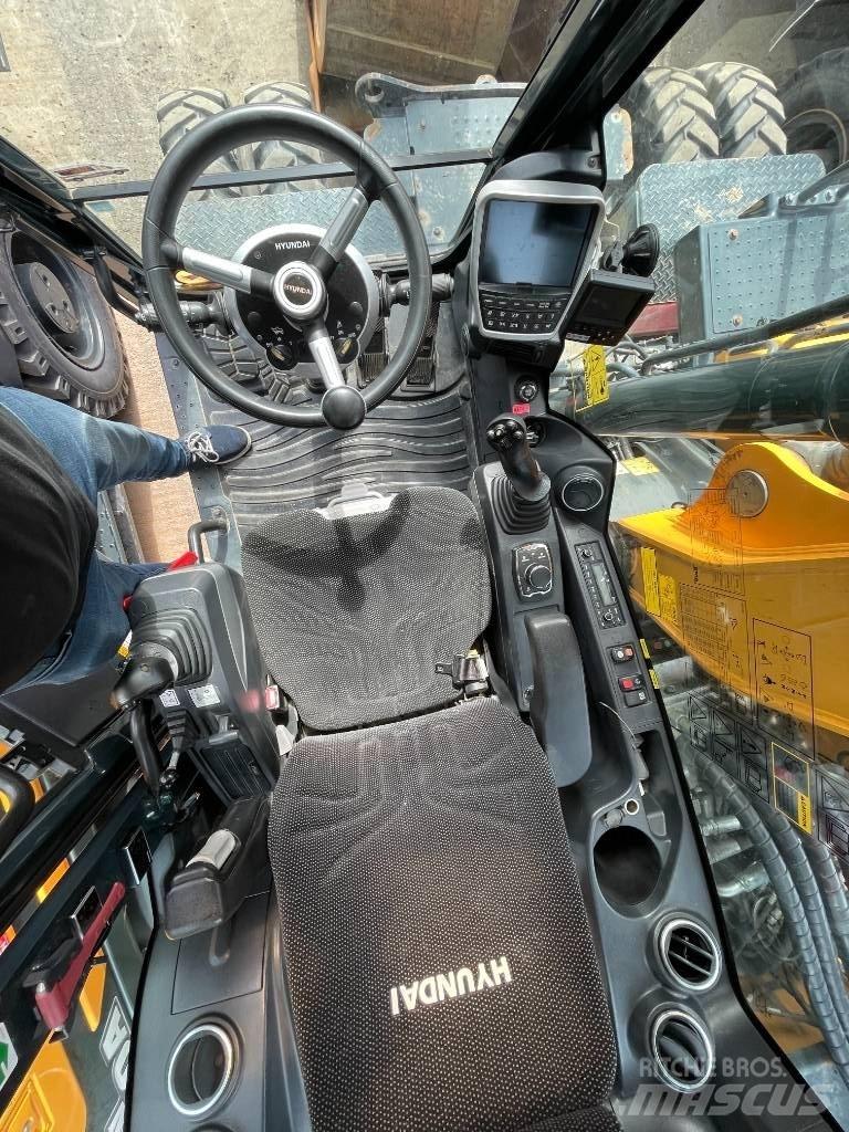 Hyundai HW140 Mobilbagger