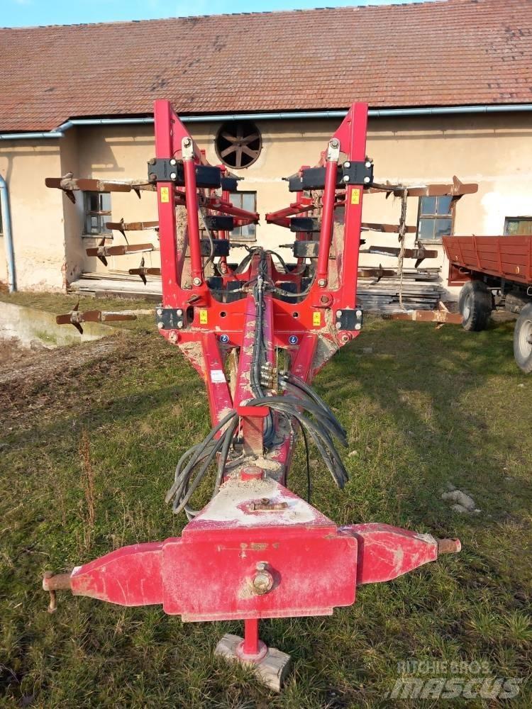 Horsch Tiger 4 AS Meißelgrubber