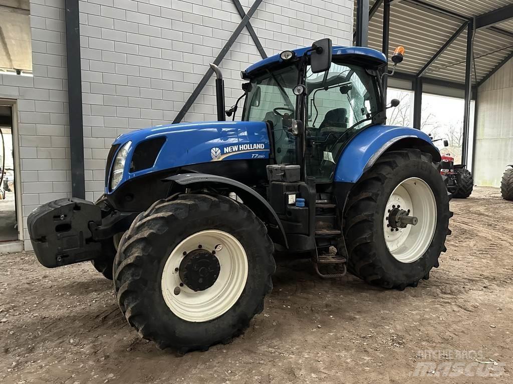 New Holland T7.250 Traktoren