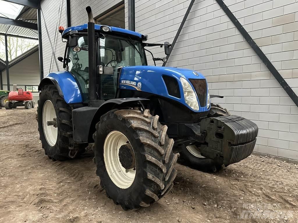 New Holland T7.250 Traktoren