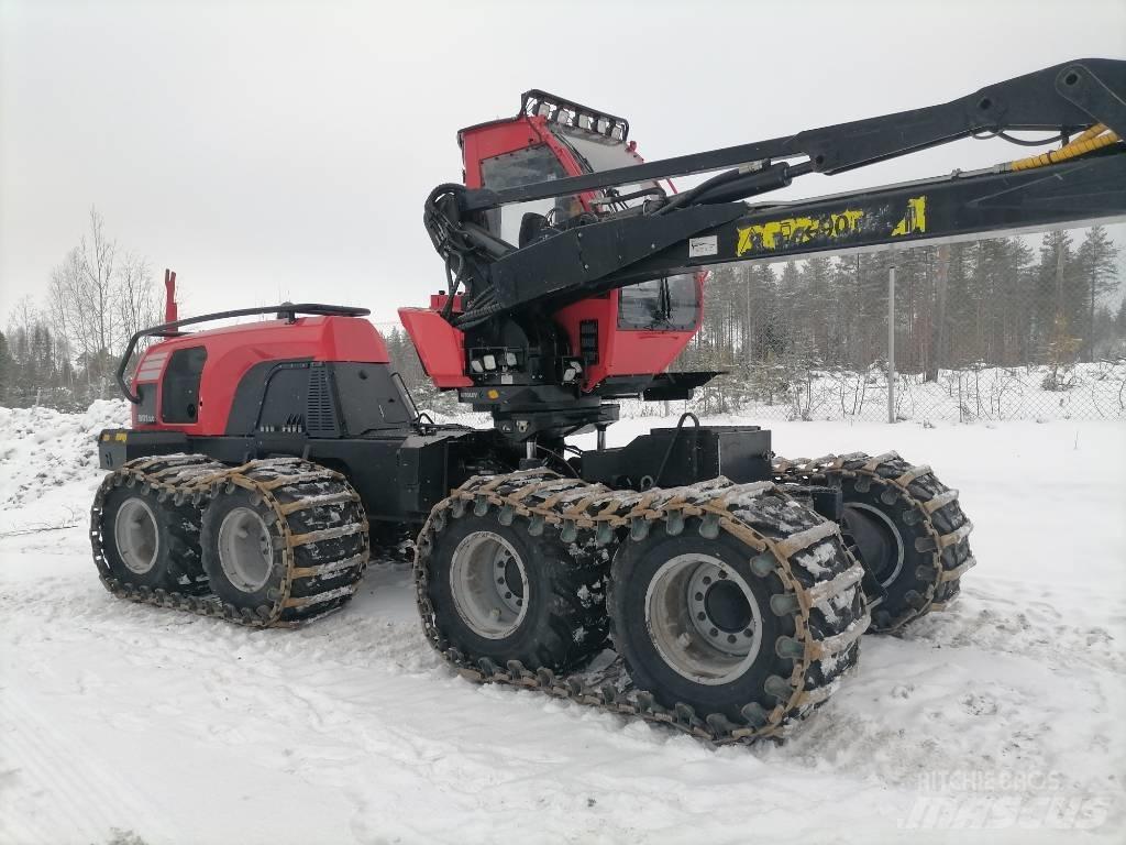 Komatsu 901XC Harvester