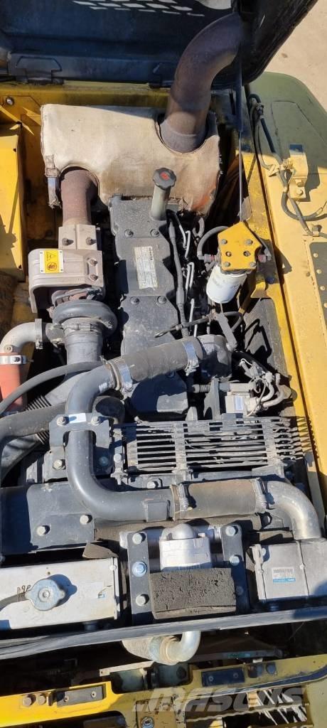 Komatsu PC 210-8 Raupenbagger