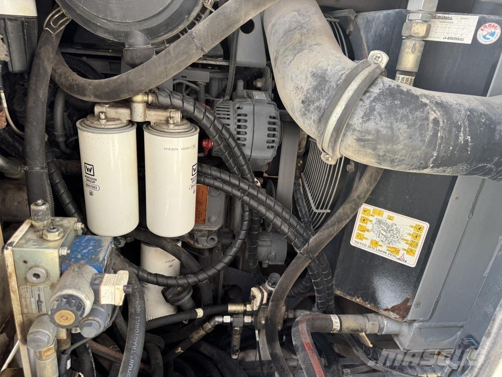 Wirtgen W 50 DC Asphaltfräsen