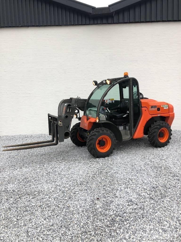 Ausa T 235 H Teleskoplader