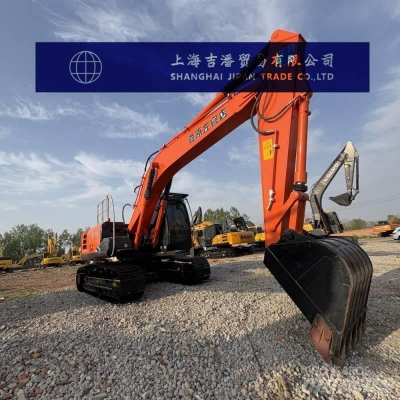 Hitachi ZX 200 Raupenbagger