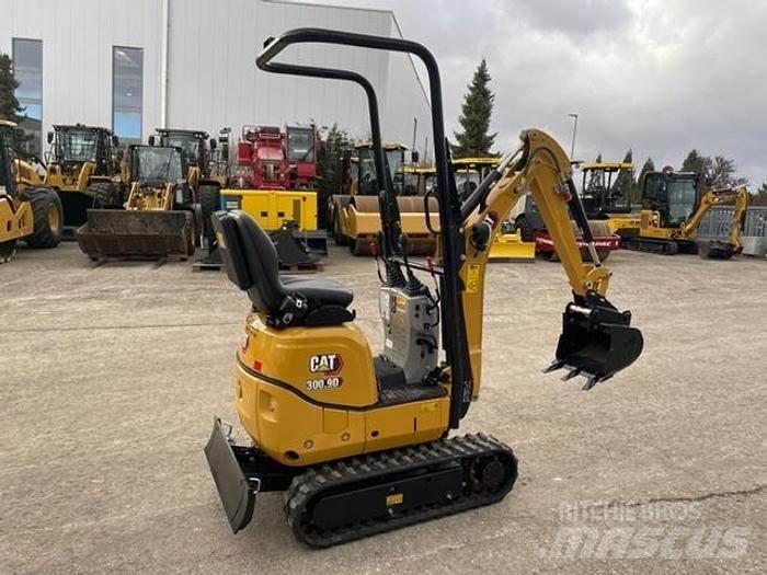 CAT 300.9D Minibagger < 7t