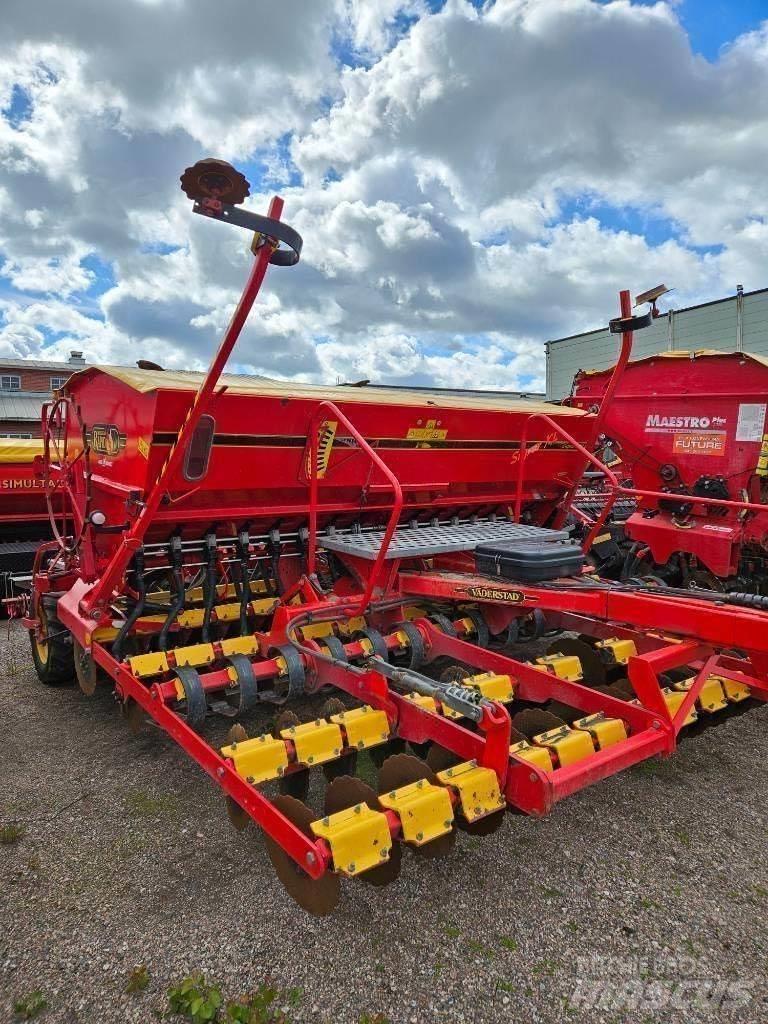 Väderstad Rapid 400 Drillmaschinenkombination