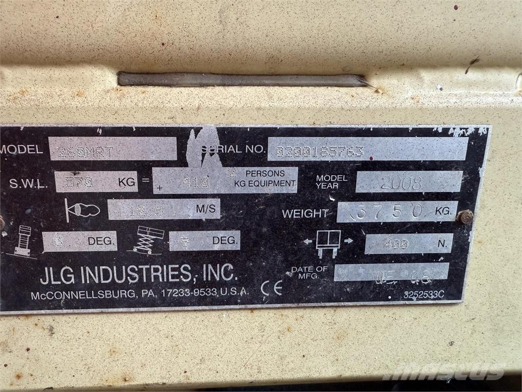 JLG 260 MRT Scheren-Arbeitsbühnen