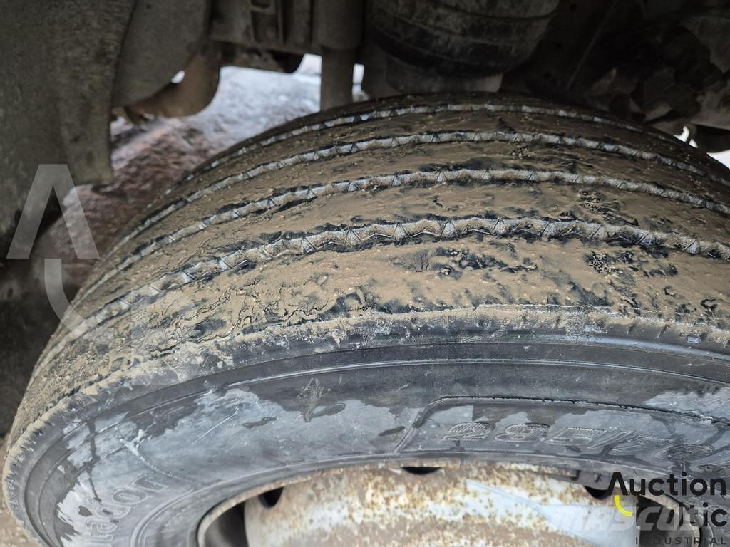 MAN 14.224 Pritschenwagen/Pritschenwagen mit Seitenklappe