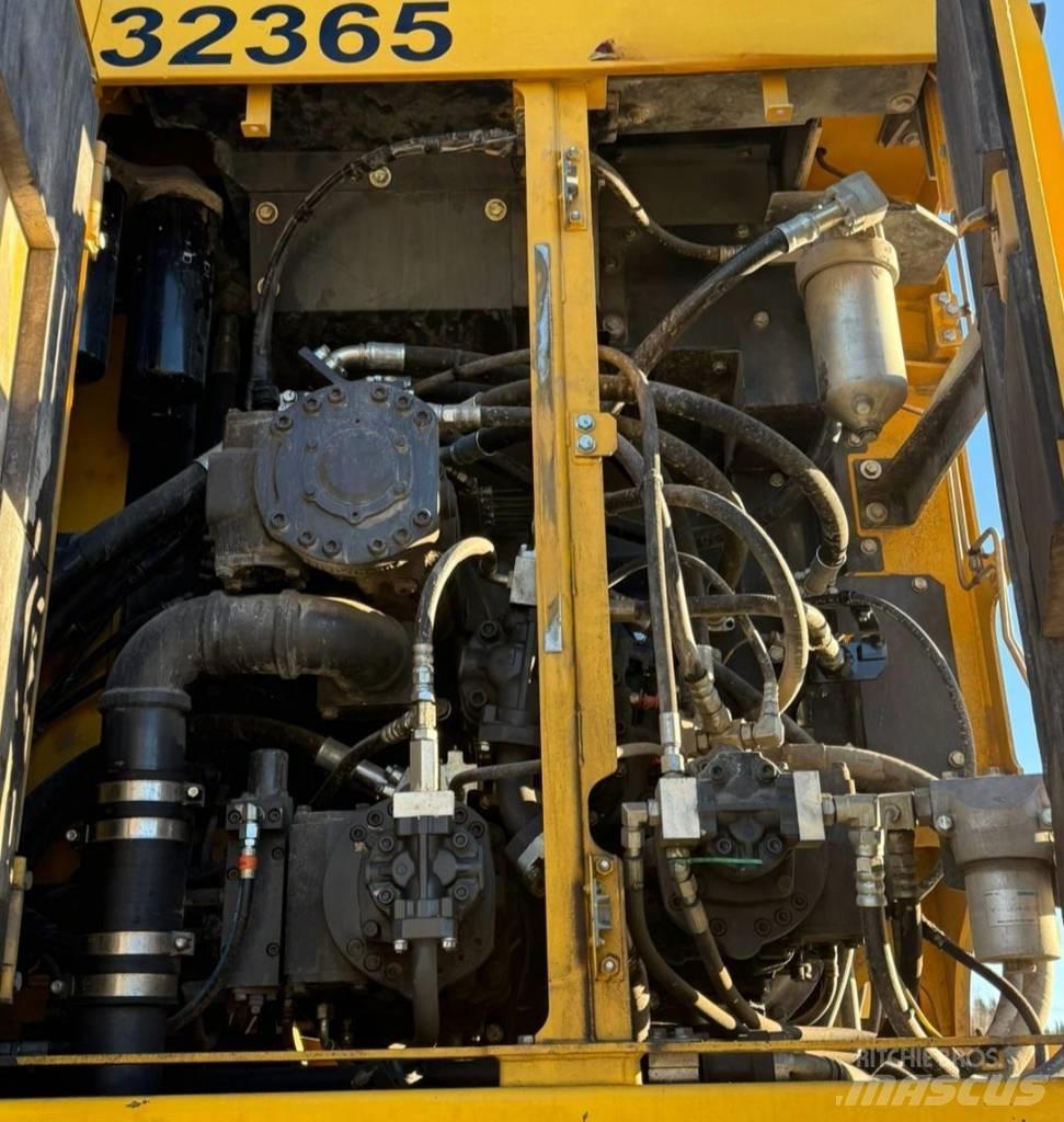 Komatsu PC 1250 -11EO Raupenbagger