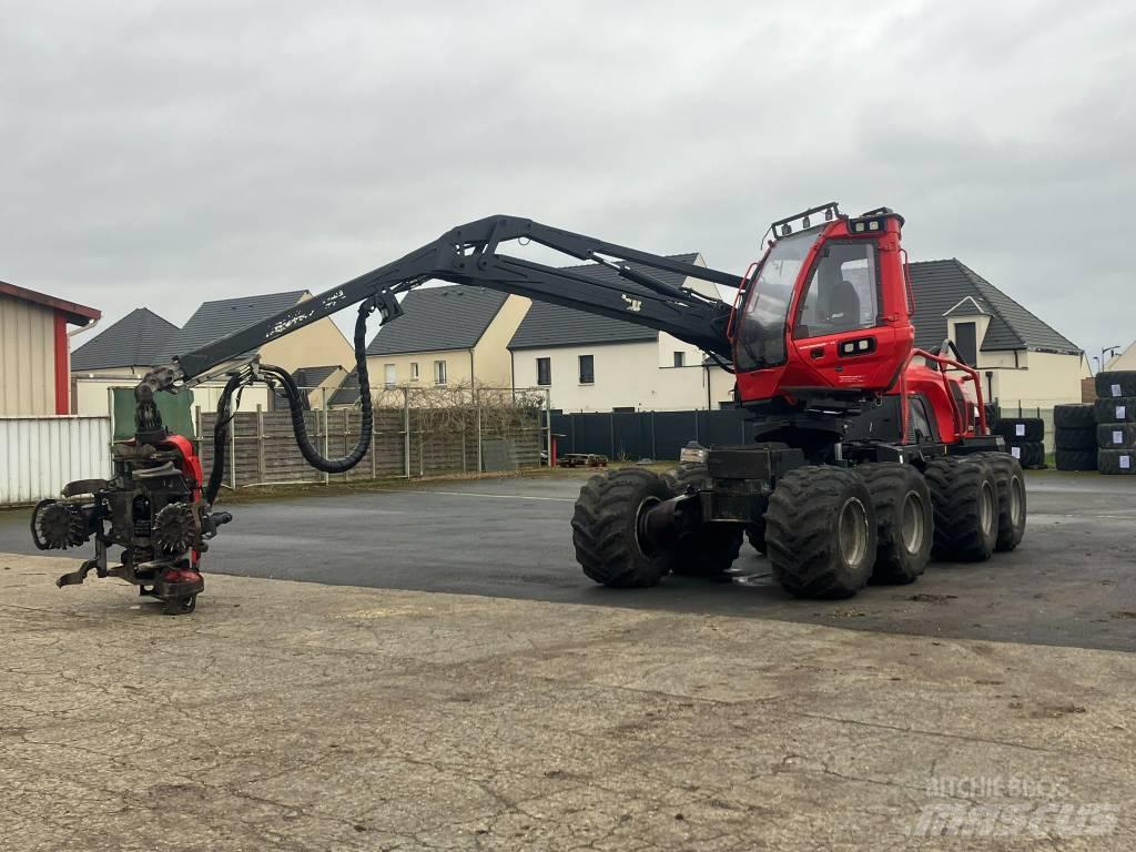 Komatsu 931XC Harvester