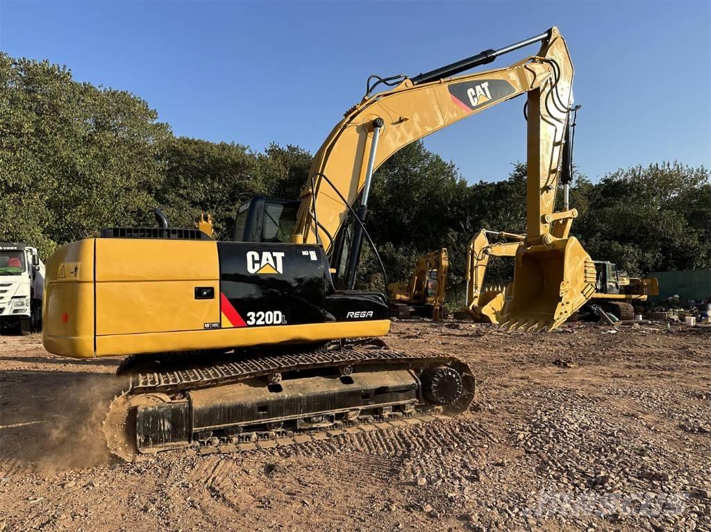 CAT 320D Raupenbagger