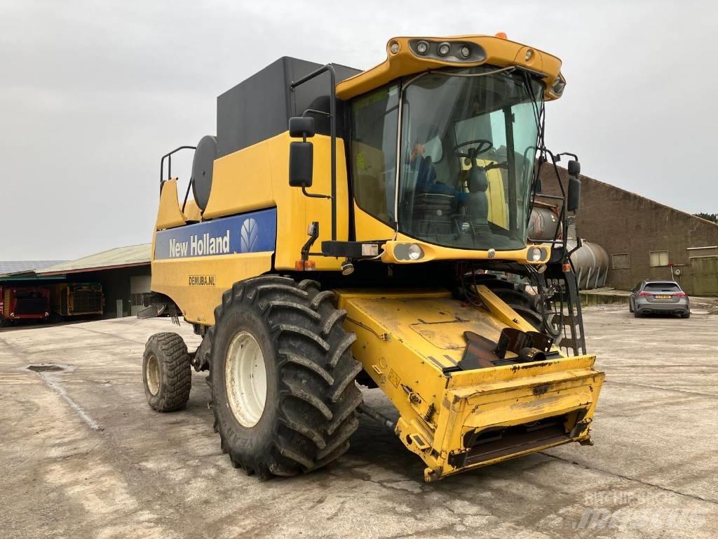 New Holland CS 6080 Mähdrescher