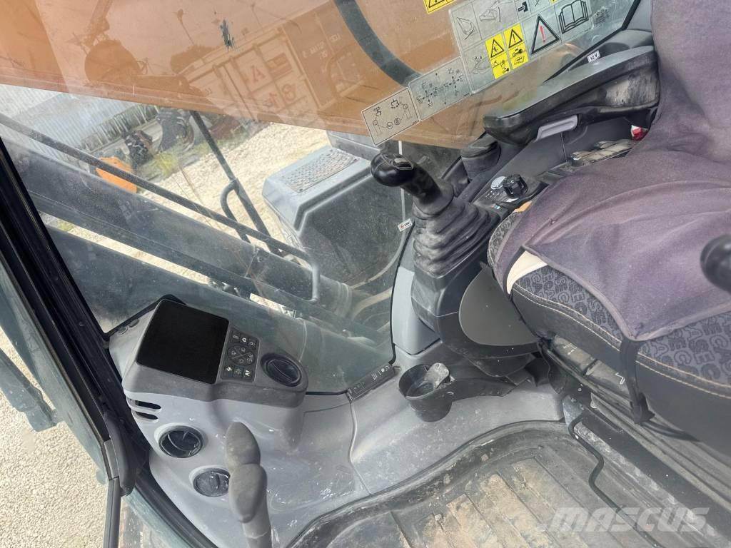 CASE CX 300 D Raupenbagger