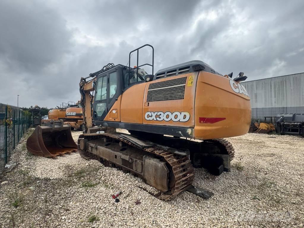 CASE CX 300 D Raupenbagger