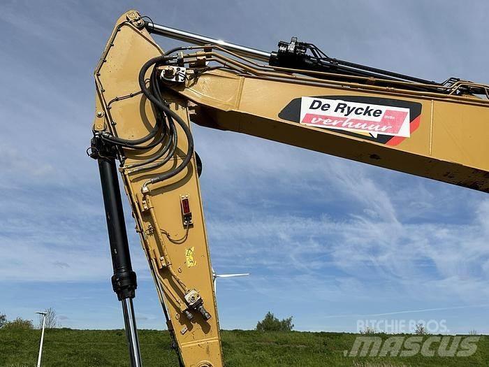 CAT 323FL Raupenbagger