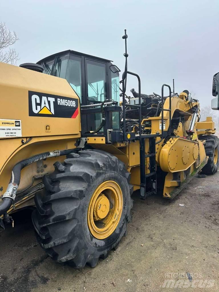 CAT RM 500 Asphalt-Recycler
