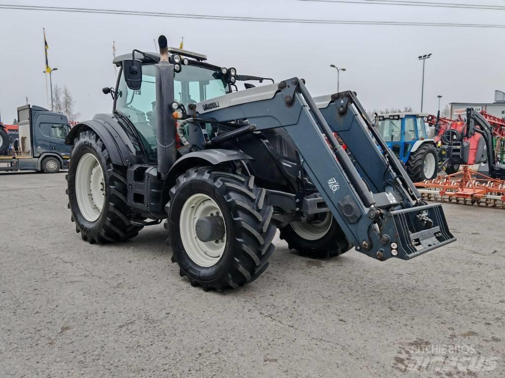 Valtra T 194 V Traktoren