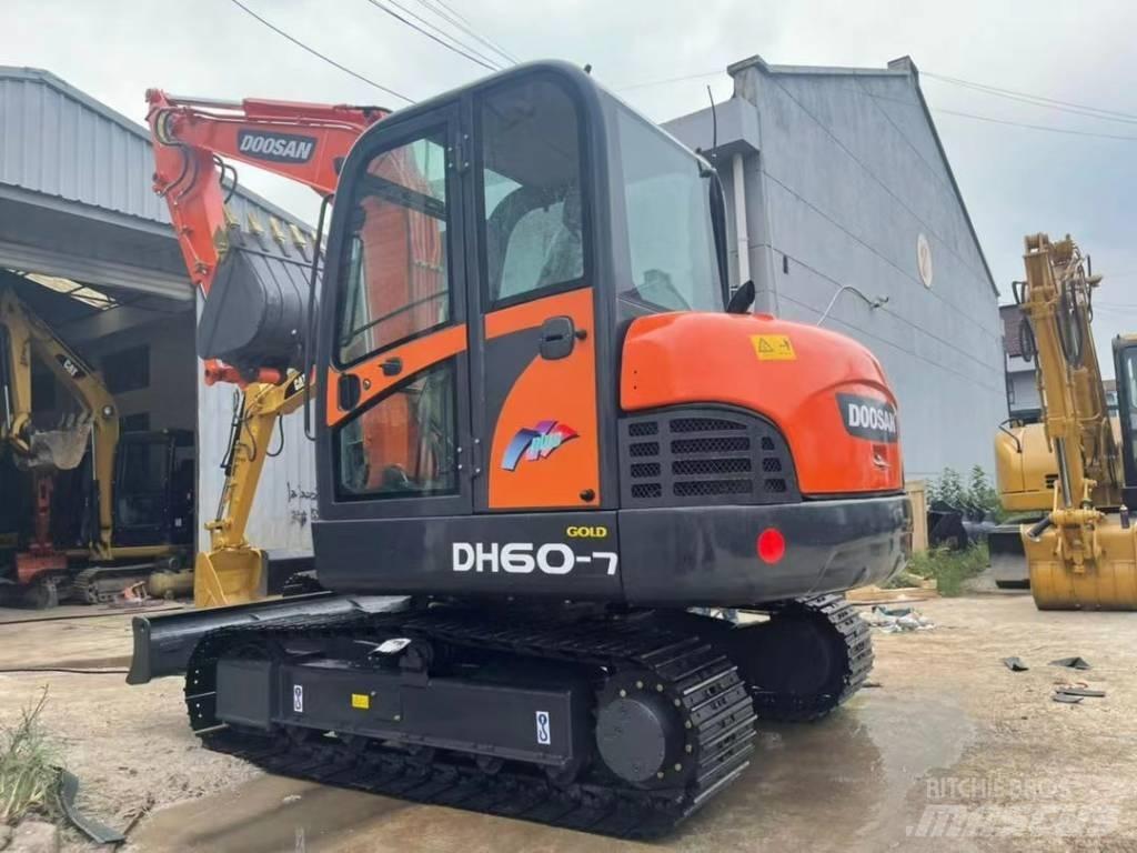 Doosan DH 60 Minibagger < 7t