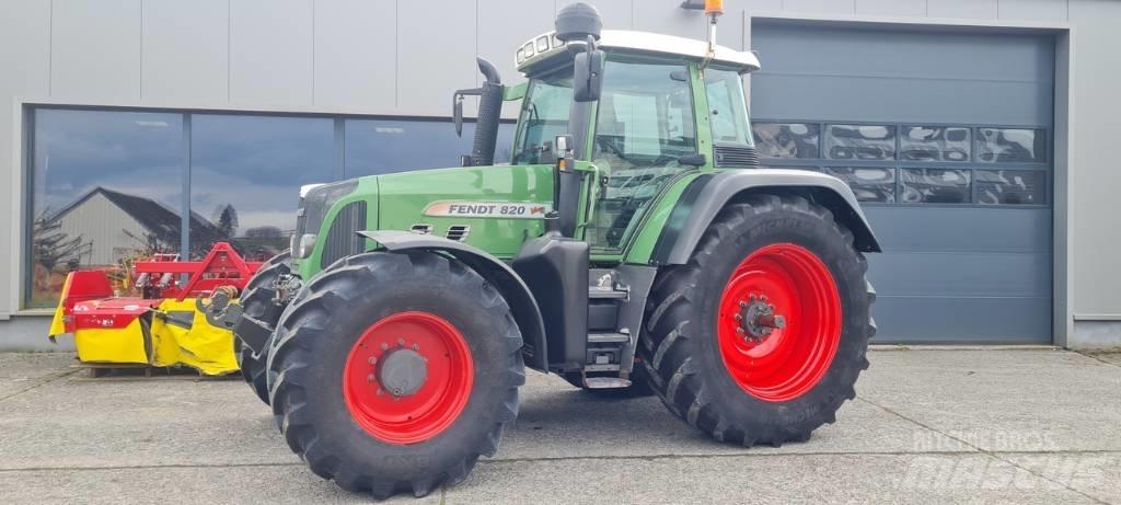 Fendt 820 Vario TMS Traktoren
