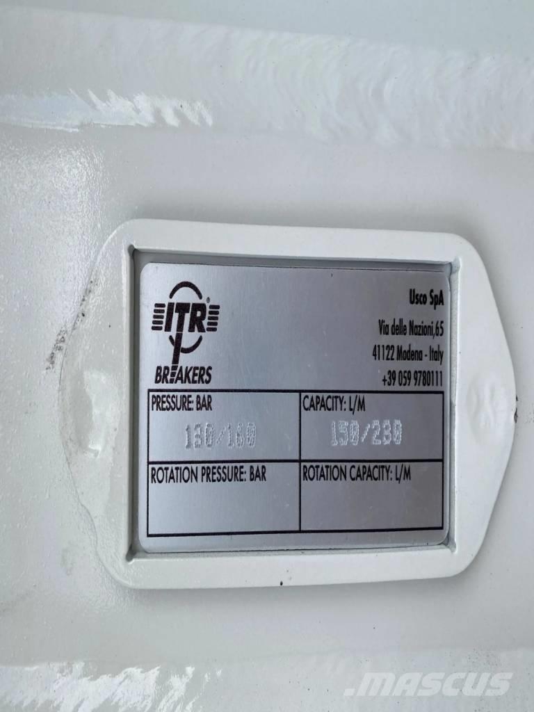  ITR UNH137 Hammer / Brecher