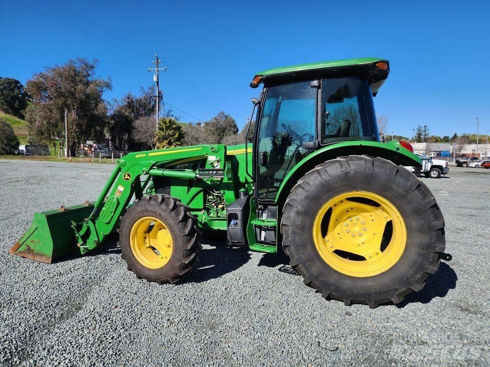 John Deere 5100 M Traktoren